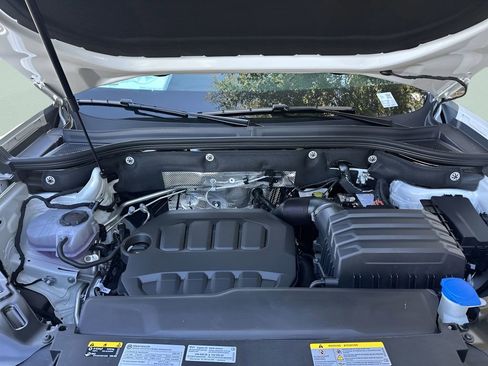 New 2026 Volkswagen Atlas SE FWD image 28