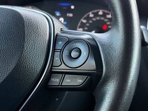 Used 2024 Toyota Corolla SE image 28