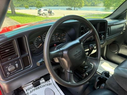 Used 2002 GMC Sierra 3500 4x4 Regular Cab image 17