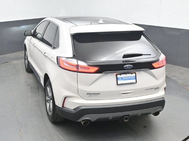 Used 2019 Ford Edge Titanium w/ Equipment Group 301A AWD/4WD image 36