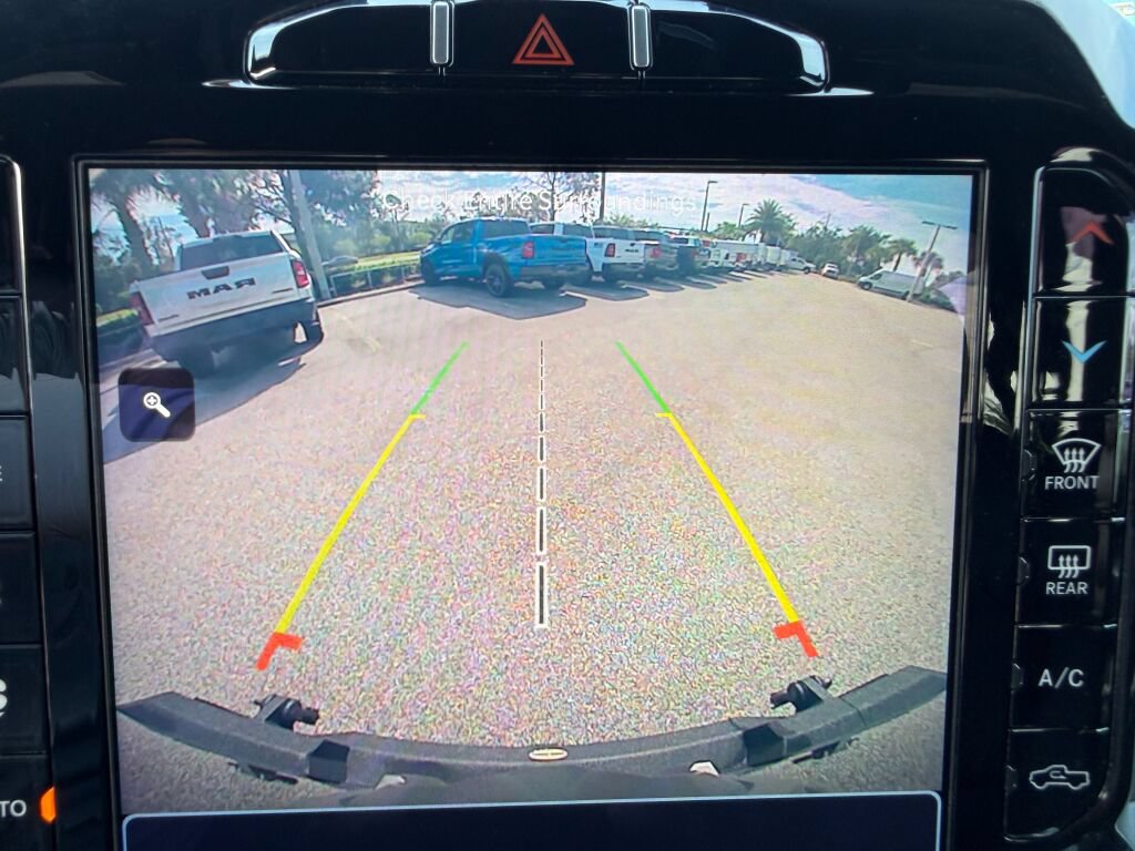 Used 2022 RAM 1500 Laramie AWD/4WD image 25