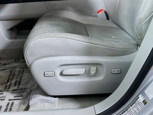 Used 2012 Lexus RX 350 AWD image 19