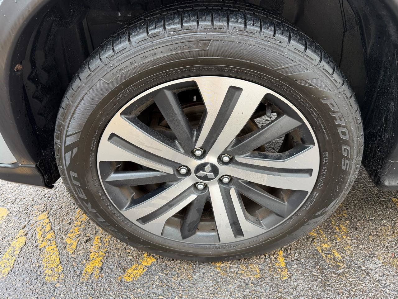 Used 2020 Mitsubishi Outlander Sport Black Edition AWD/4WD image 9
