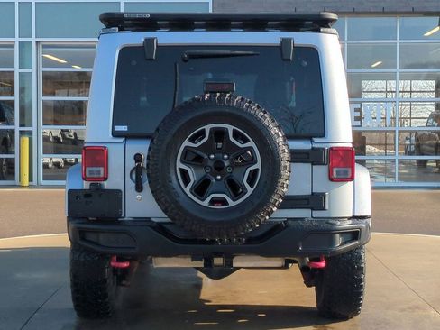 Used 2016 Jeep Wrangler Unlimited Rubicon image 5