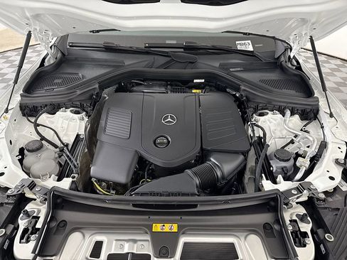 Used 2026 Mercedes-Benz GLC 300 4MATIC image 31