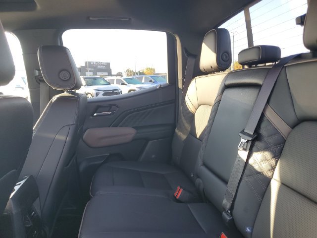Certified 2023 GMC Canyon Denali AWD/4WD image 8