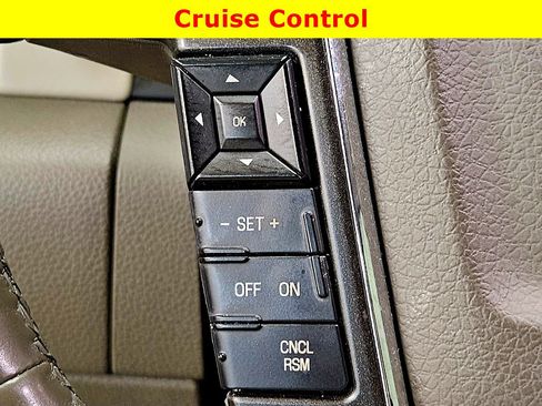 Used 2016 Lincoln Navigator Select image 36