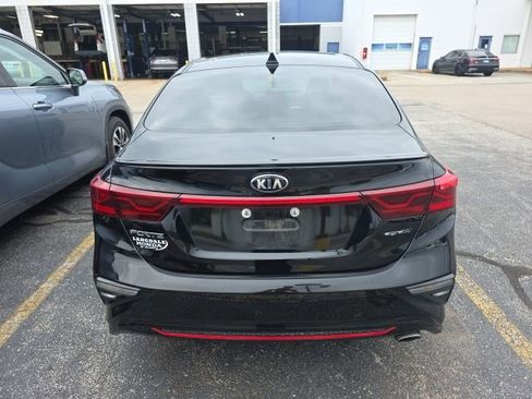 Used 2021 Kia Forte GT-Line w/ GT-Line Premium Package FWD image 3