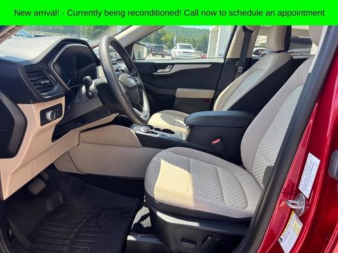 Used 2020 Ford Escape SE AWD/4WD image 9