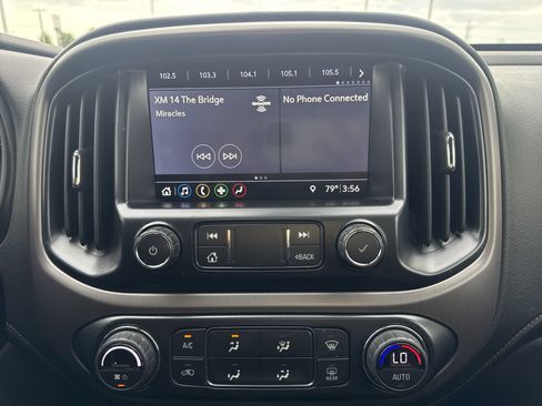 Used 2021 GMC Canyon AT4 w/ Driver Alert Package AWD/4WD image 16