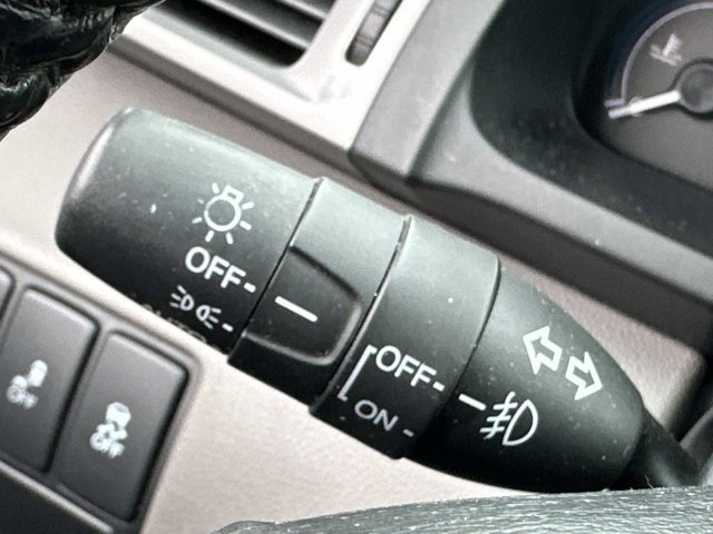 Used 2012 Honda Odyssey Touring image 18