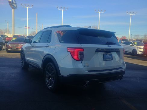 Certified 2023 Ford Explorer XLT w/ Equipment Group 202A image 7