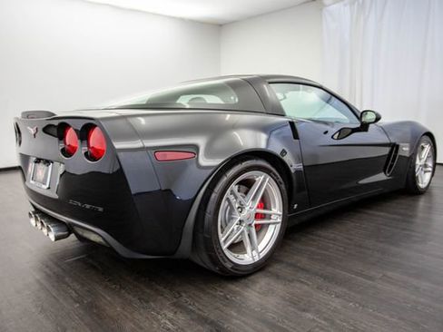 Used 2006 Chevrolet Corvette Z06 w/ Preferred Equipment Group image 24