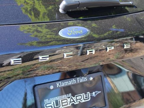 Used 2025 Ford Escape ST-Line Select w/ Tech Pack #2 AWD/4WD image 10