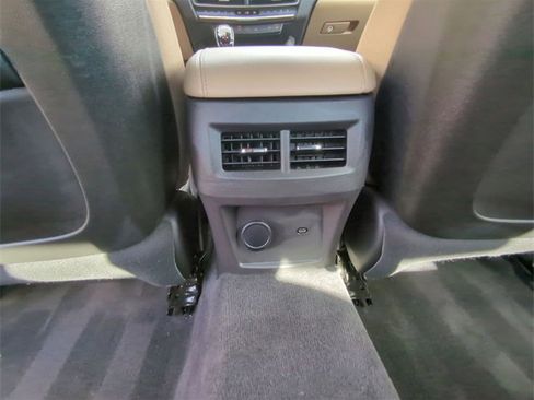 Used 2023 Cadillac CT5 Luxury image 21