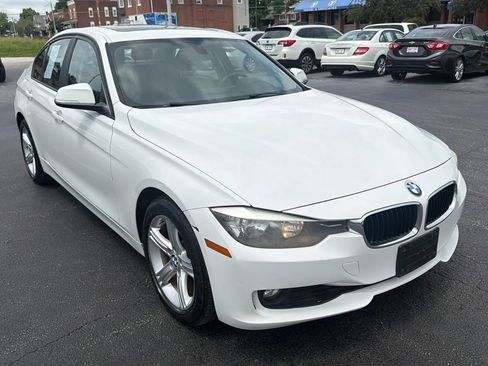 Used 2015 BMW 328i xDrive Sedan AWD/4WD image 3