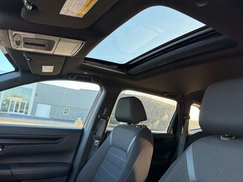 Used 2024 Honda CR-V Sport image 18