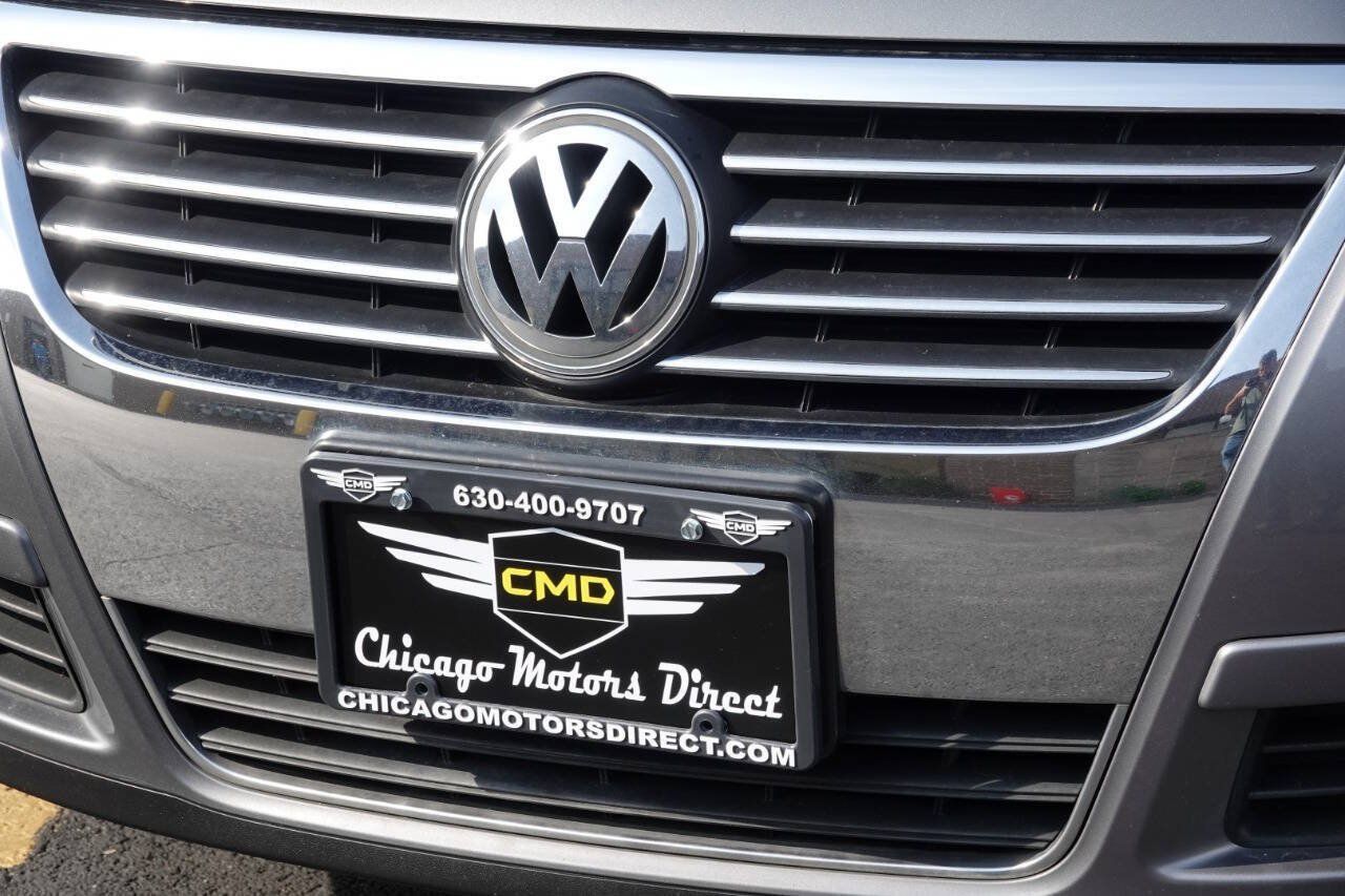 Used 2007 Volkswagen Passat 2.0T FWD image 32