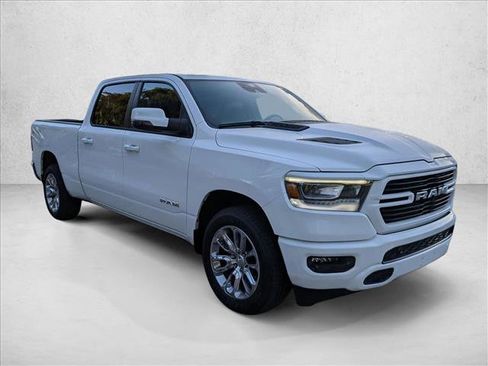Used 2023 RAM 1500 Laramie AWD/4WD image 3