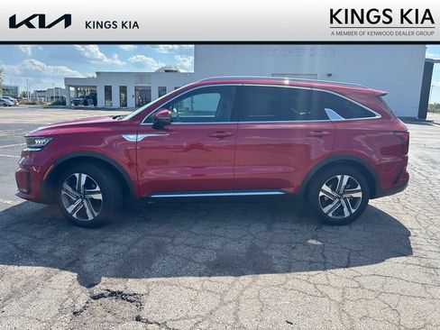 Used 2023 Kia Sorento EX AWD/4WD image 16