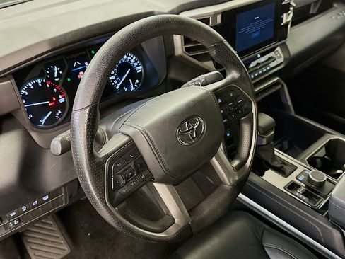 Used 2025 Toyota Tundra SR5 image 18