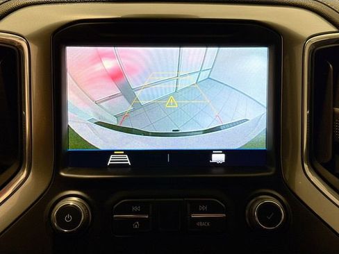 Used 2023 Chevrolet Silverado 3500 LT w/ Convenience Package image 13