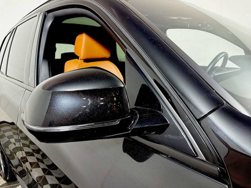 Used 2022 BMW X5 xDrive40i w/ M Sport Package image 30