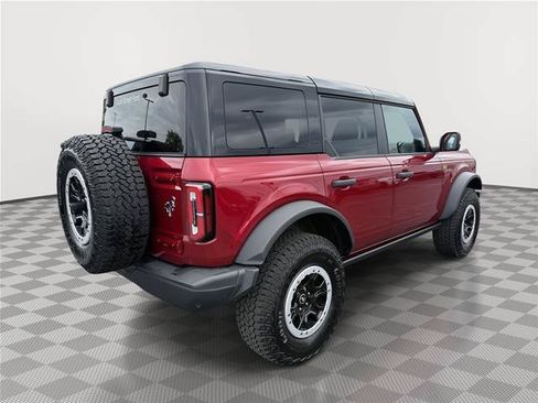 Certified 2025 Ford Bronco Badlands AWD/4WD image 3