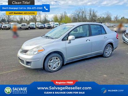 Used 2011 Nissan Versa 1.8 S w/ Plus Pkg