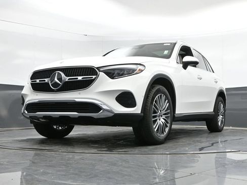 New 2026 Mercedes-Benz GLC 300 4MATIC image 36