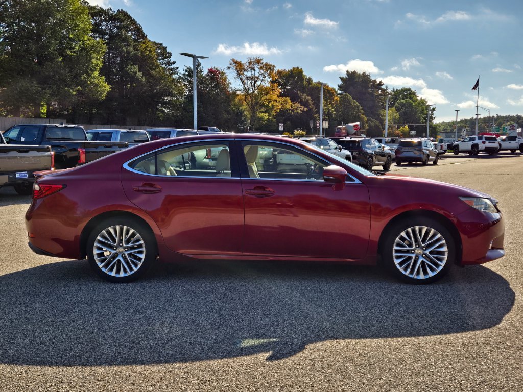 Used 2013 Lexus ES 350 w/ Luxury Pkg FWD image 7