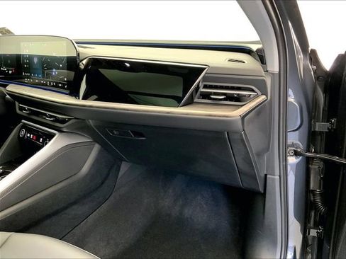 Certified 2025 Audi Q5 Premium w/ Convenience Package AWD/4WD image 21