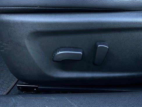 Used 2025 Nissan Altima 2.5 SR image 11