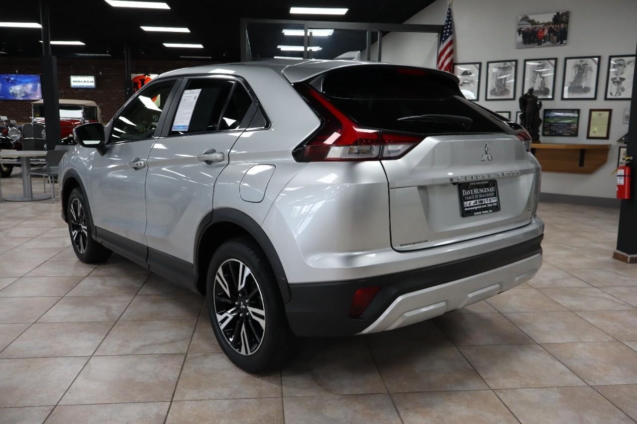 Used 2024 Mitsubishi Eclipse Cross SE AWD/4WD image 3