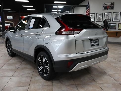 Used 2024 Mitsubishi Eclipse Cross SE AWD/4WD image 3
