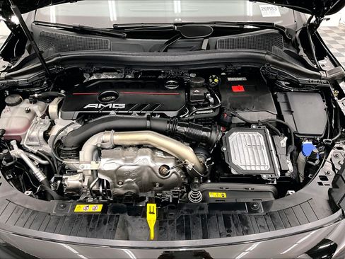 Used 2026 Mercedes-Benz GLA 35 AMG 4MATIC image 9