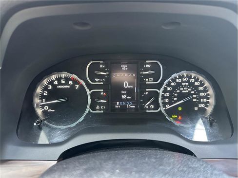 Used 2020 Toyota Tundra Limited image 21