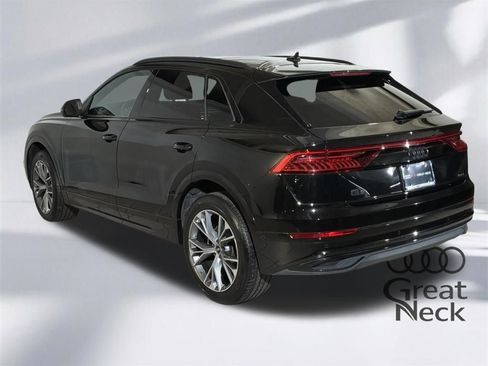 Used 2023 Audi Q8 Premium w/ Convenience Package AWD/4WD image 8