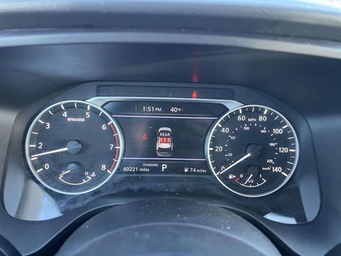 Used 2024 Nissan Rogue SV image 26