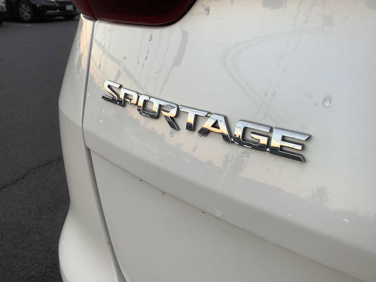 Used 2021 Kia Sportage LX AWD/4WD image 6
