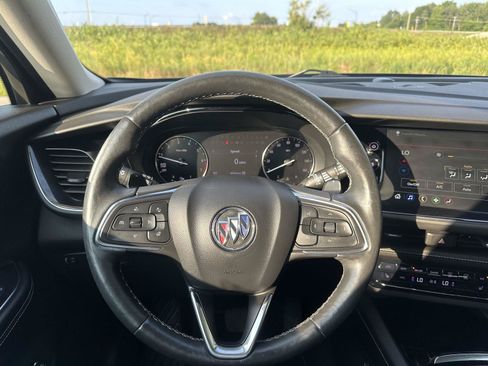 Used 2023 Buick Envision Preferred AWD/4WD image 26