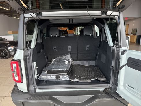 Used 2024 Ford Bronco Badlands image 21
