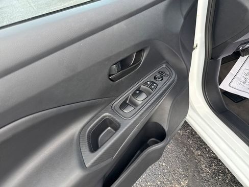 Used 2025 Nissan Versa S w/ Trunk Package FWD image 21