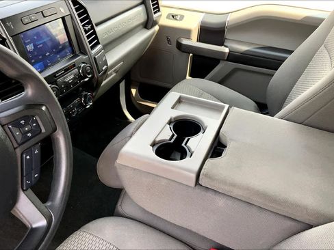 Used 2022 Ford F250 XLT AWD/4WD image 16