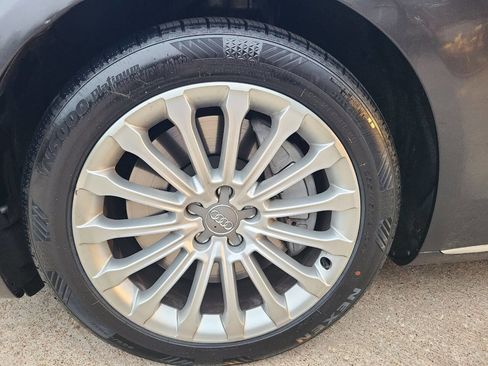 Used 2015 Audi A8 3.0T w/ Premium Package image 30