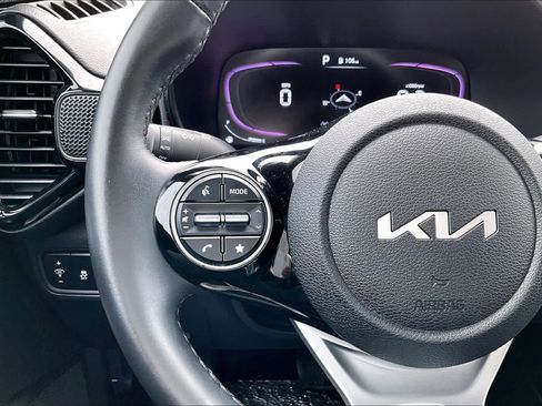 Used 2023 Kia Soul EX FWD image 24