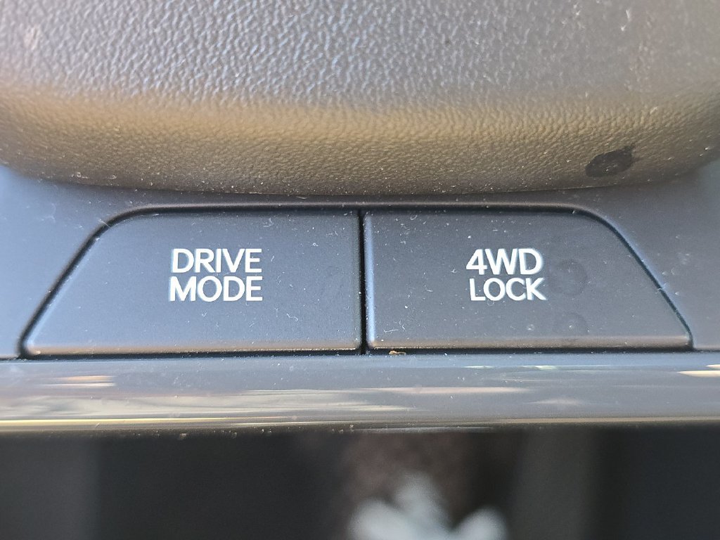 Used 2024 Kia EV9 Land AWD/4WD image 33