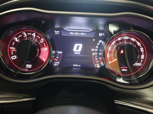 Used 2017 Dodge Challenger SRT Hellcat RWD image 15