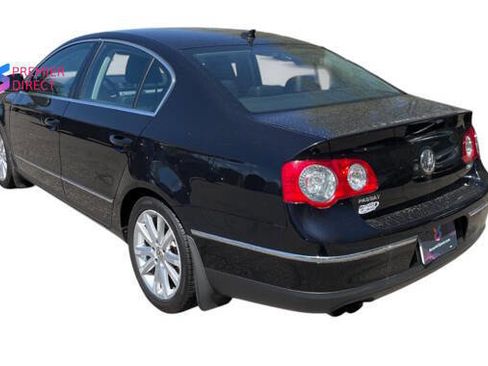 Used 2010 Volkswagen Passat Komfort FWD image 3