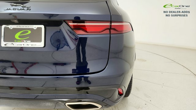 Used 2025 Jaguar F-PACE R-Dynamic S AWD/4WD image 28